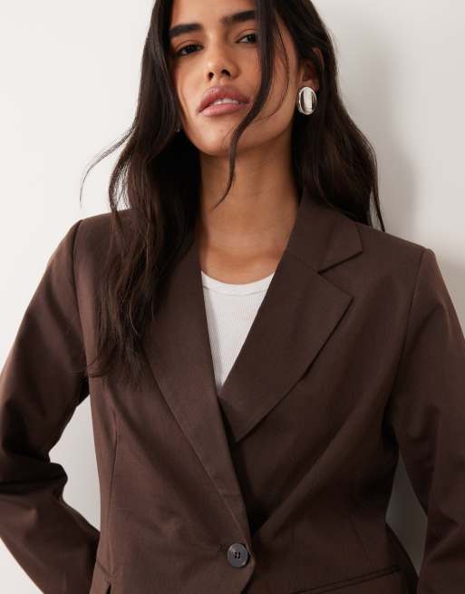 Vila asymetric tailored blazer co-ord in chocolate brown, 3 of 4