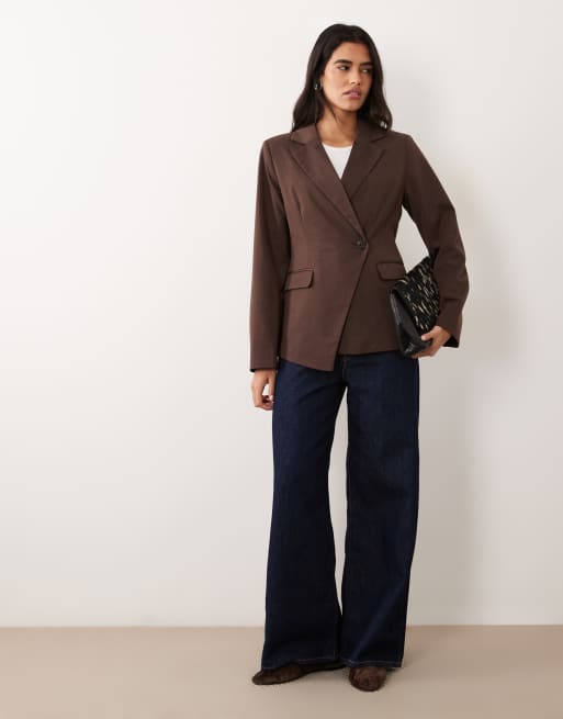 Vila asymetric tailored blazer set in chocolate brown, 2 of 4