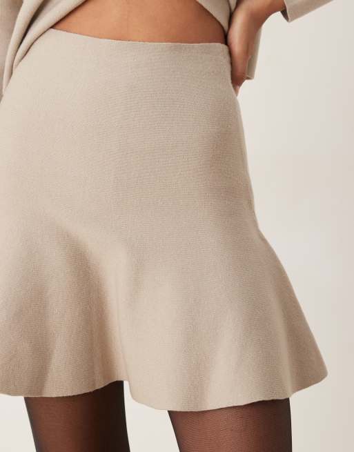 Vila – Beige, strukturstickad minikjol, del av set, 3 av 5