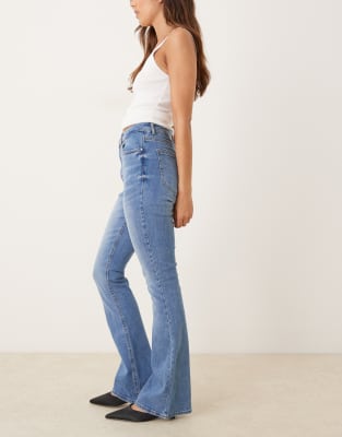 Vila Betty Mid Waist Flare Jeans