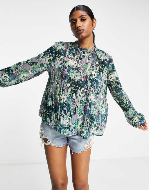 Vila - Blusa a maniche lunghe accollata nera con stampa ad acquarello
