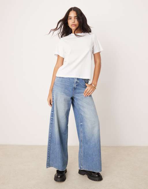 VILA – Boyfriend-T-Shirt in Weiß mit Oversize-Schnitt, 3 von 4
