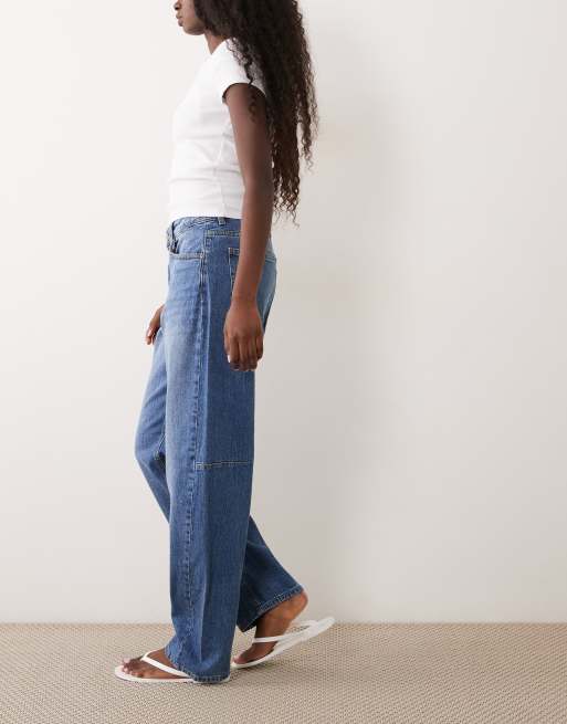 VILA Brady barrel leg jeans in medium blue, 2 of 5