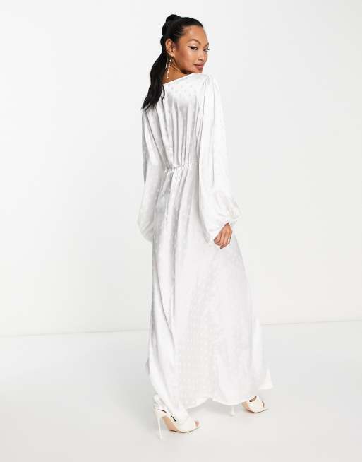 Casual white maxi dress cheap with sleeves