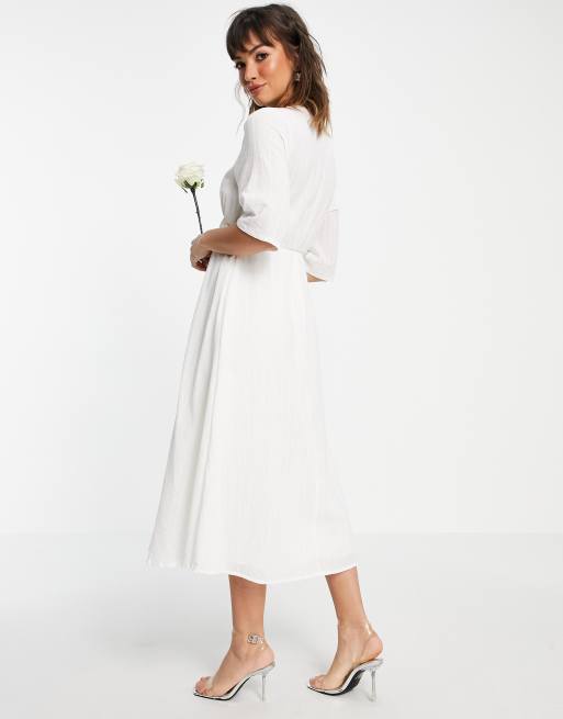 Vila Bridal midi dress with empire waistline and v neck in white, 2 of 4