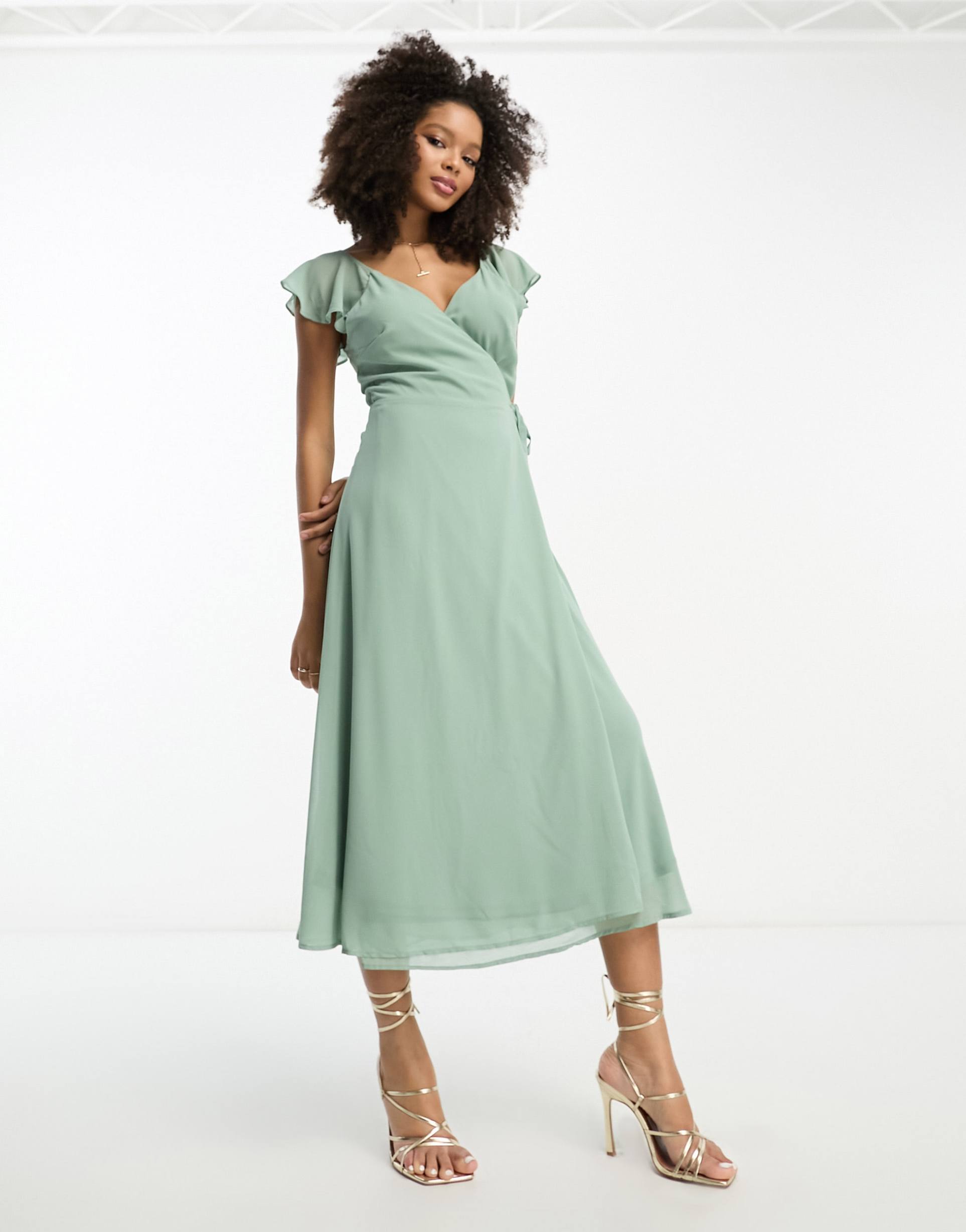 vila bridesmaid wrap full skirt maxi dress with flutter sleeves in green