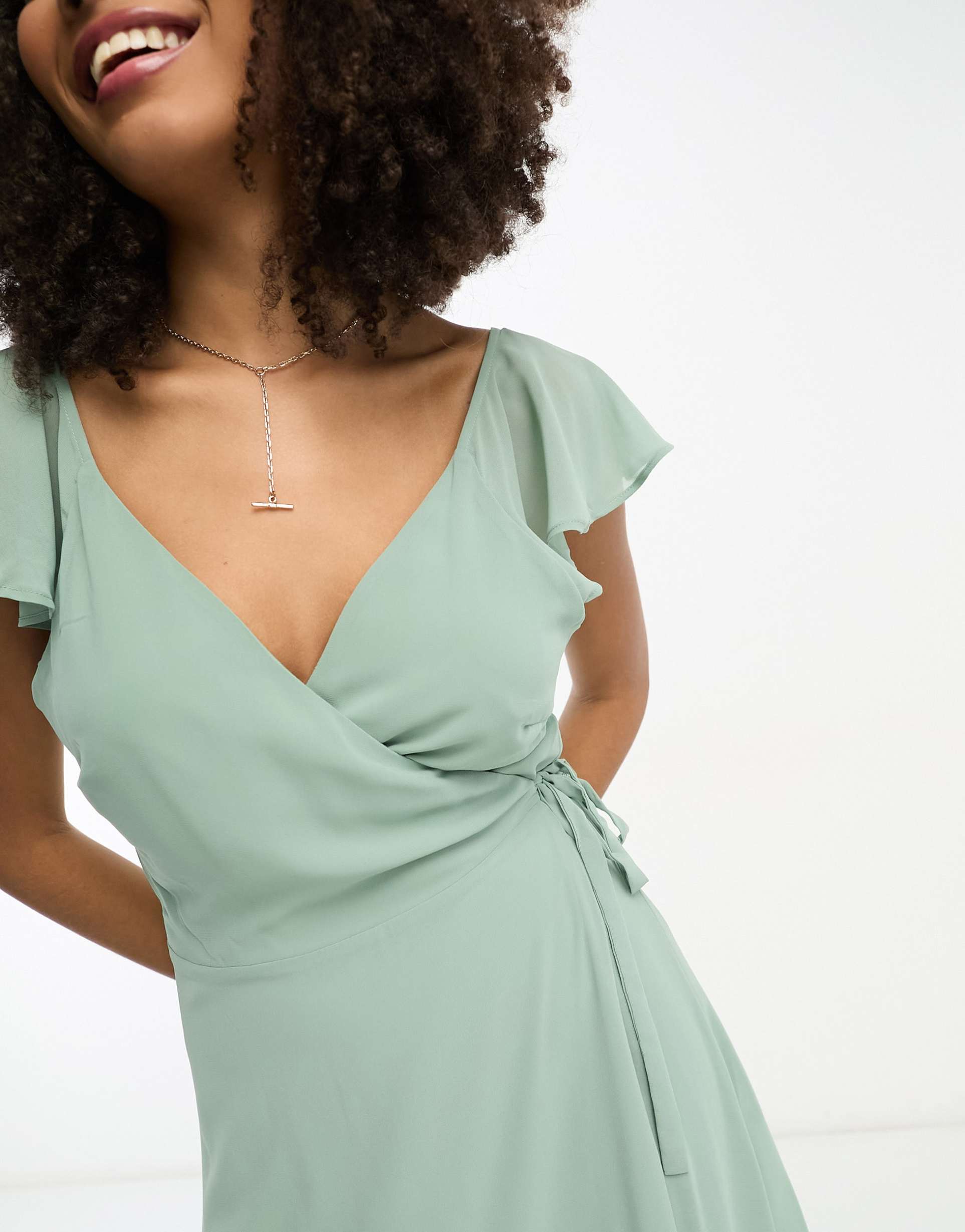 vila bridesmaid wrap full skirt maxi dress with flutter sleeves in green