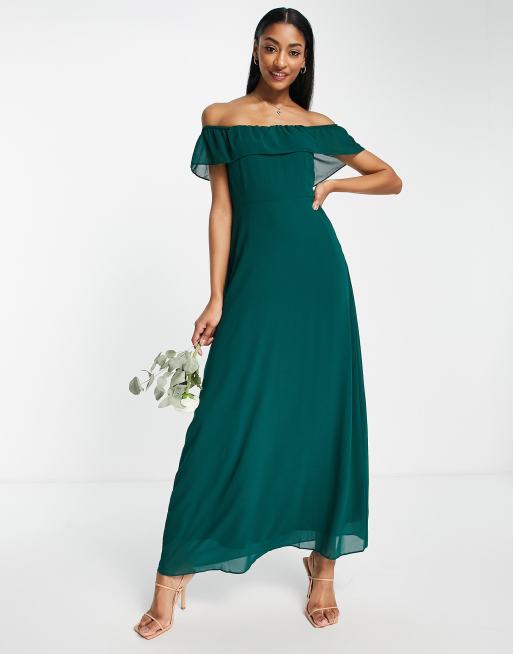 Vila Bridesmaids – Ciemnozielona sukienka maxi z odsłoniętymi ramionami