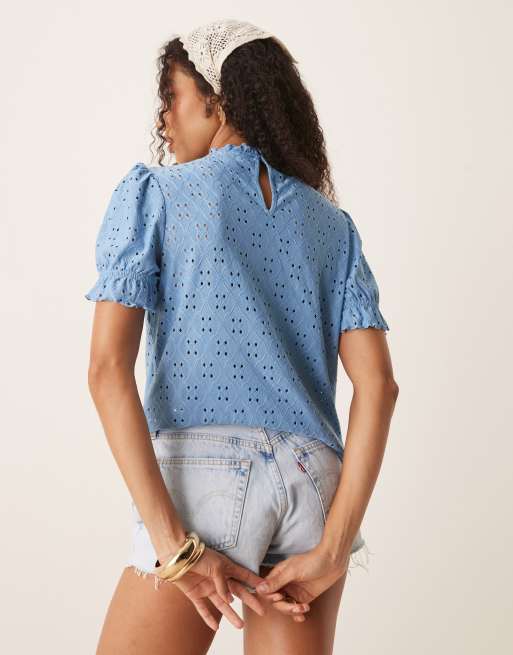 Vila broderie jersey t-shirt in blue, 2 of 4