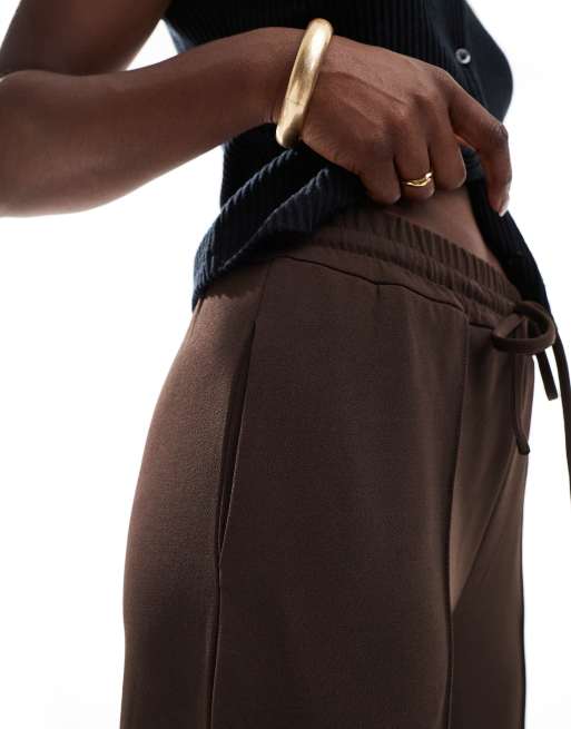 Vila - Broek met wijde pijpen en platgestikte plooitjes in chocoladebruin, 4 van 5