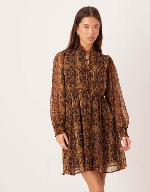 Vila cap sleeve midi dress in leopard print    , 2 of 4