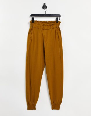 Vila casual lightweight trackies in brown