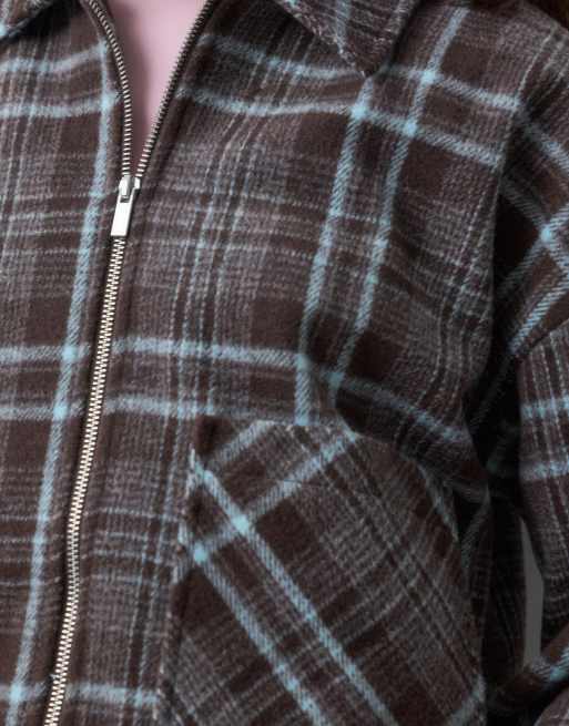 Vila chaqueta harrington corta texturizada a cuadros marrones y azules, 2 de 4