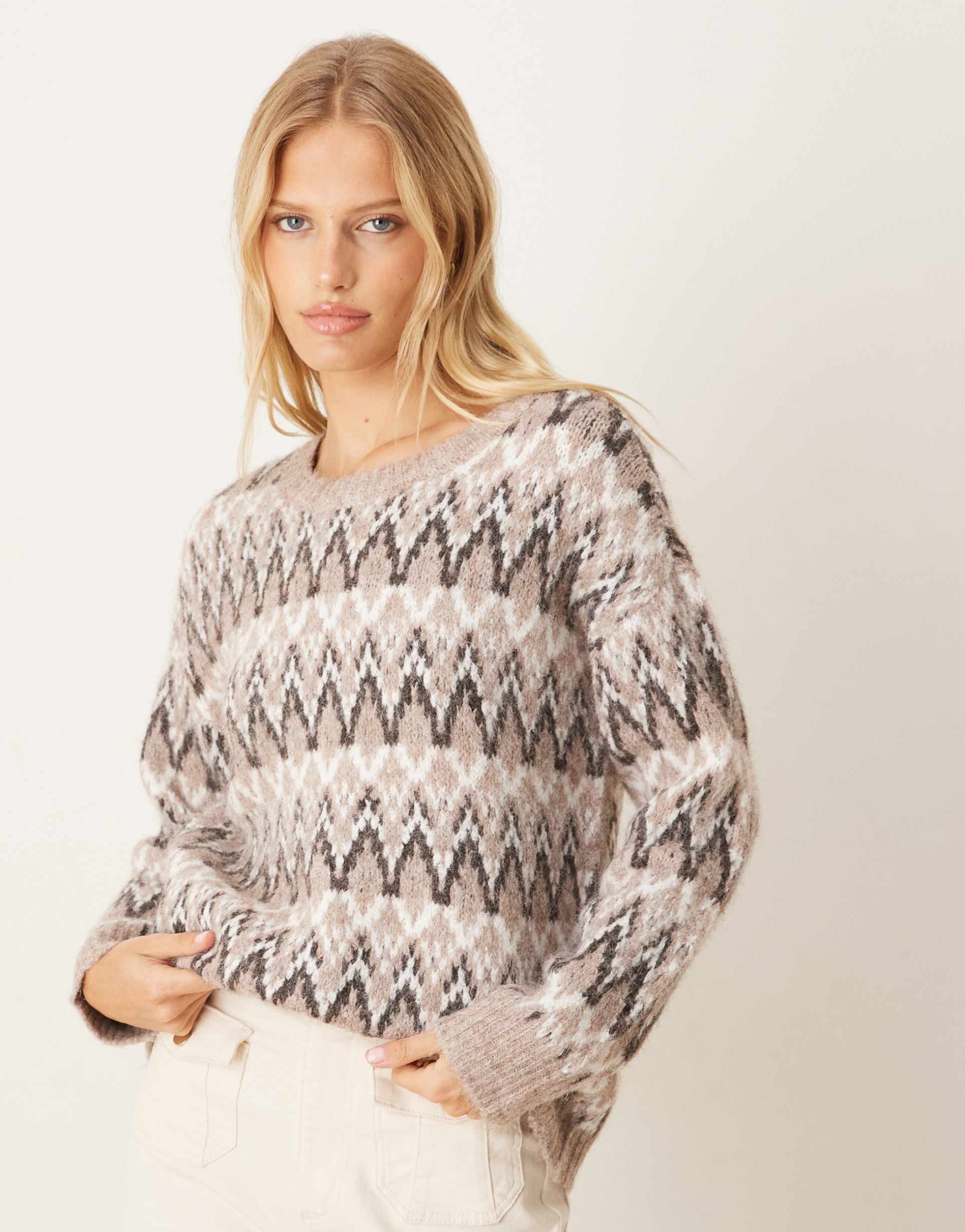 vila chunky fairisle sweater in natural melange