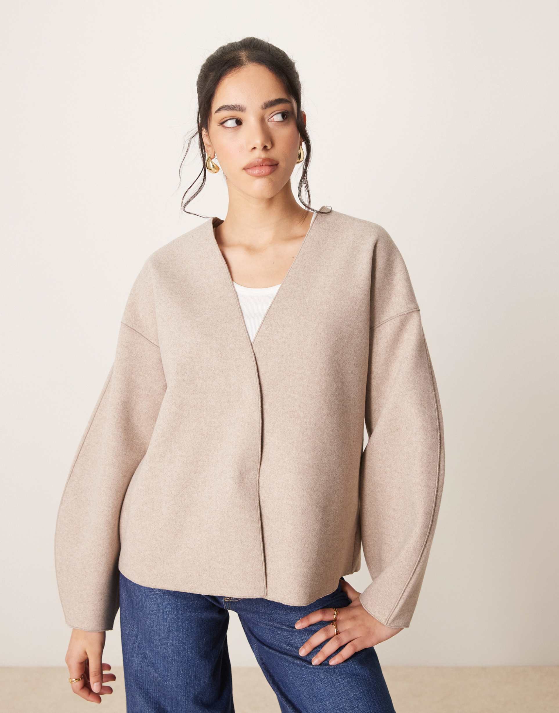 vila clean cropped lightweight jacket in natural melange