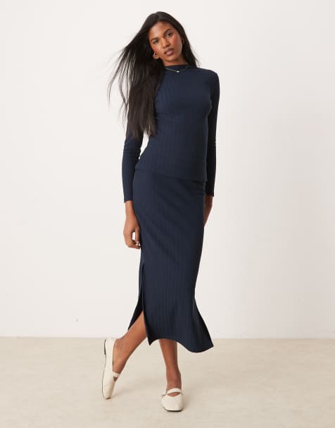 VILA - Coordinato blu navy con top a maniche lunghe e collo a imbuto e gonna midi - view 1