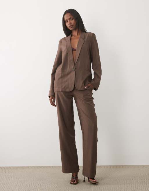 VILA - Coordinato sartoriale oversize marrone cioccolato gessato