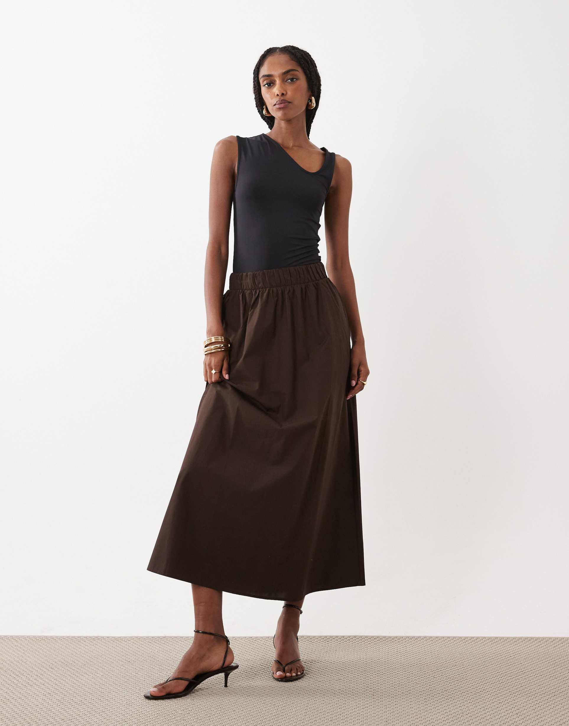 vila cotton midi skirt in chocolate brown