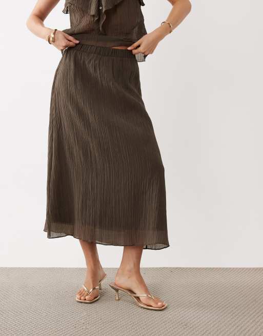 VILA crinkle chiffon midi skirt in brown - part of a set, 2 of 5