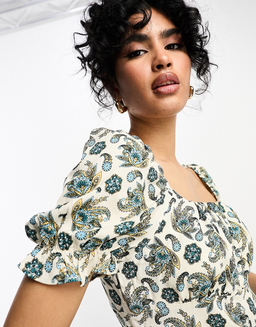 Vila crop top with square neck in paisley print - part of a set-Multi