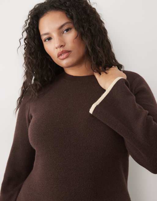 Vila Curve fluffy texture knitted midi dress with constrast tipping in chocolate brown, 4 of 4