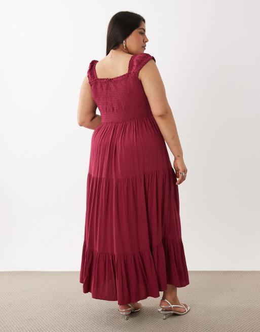 VILA Curve – Gestuftes Maxikleid in Weinrot mit gesmoktem Oberteil, 4 von 4
