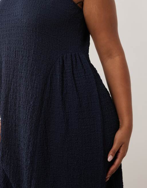 Vila Curve - Marineblå midikjole med cami-stropper og taljedetaljer i jacquard-jersey, 3 af 4