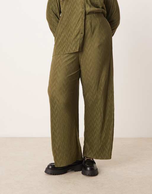 VILA Curve plisse wide leg pants in dark olive - part of a set, 3 of 5
