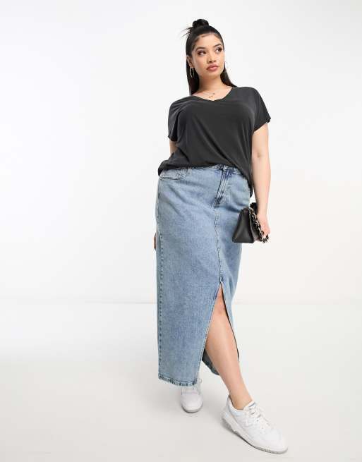 Vila Curve - Soepelvallend T-shirt met V-hals in antraciet, 2 van 4