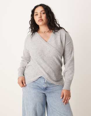 VILA Curve - Strickpullover in Grau mit Wickeldetail