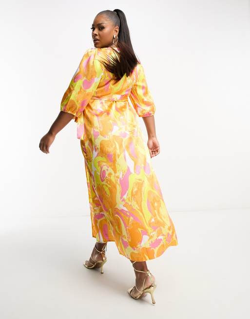 Vila Curve – Strukturiertes Midi-Wickelkleid aus Satin mit abstraktem Muster in Orange, 2 von 4