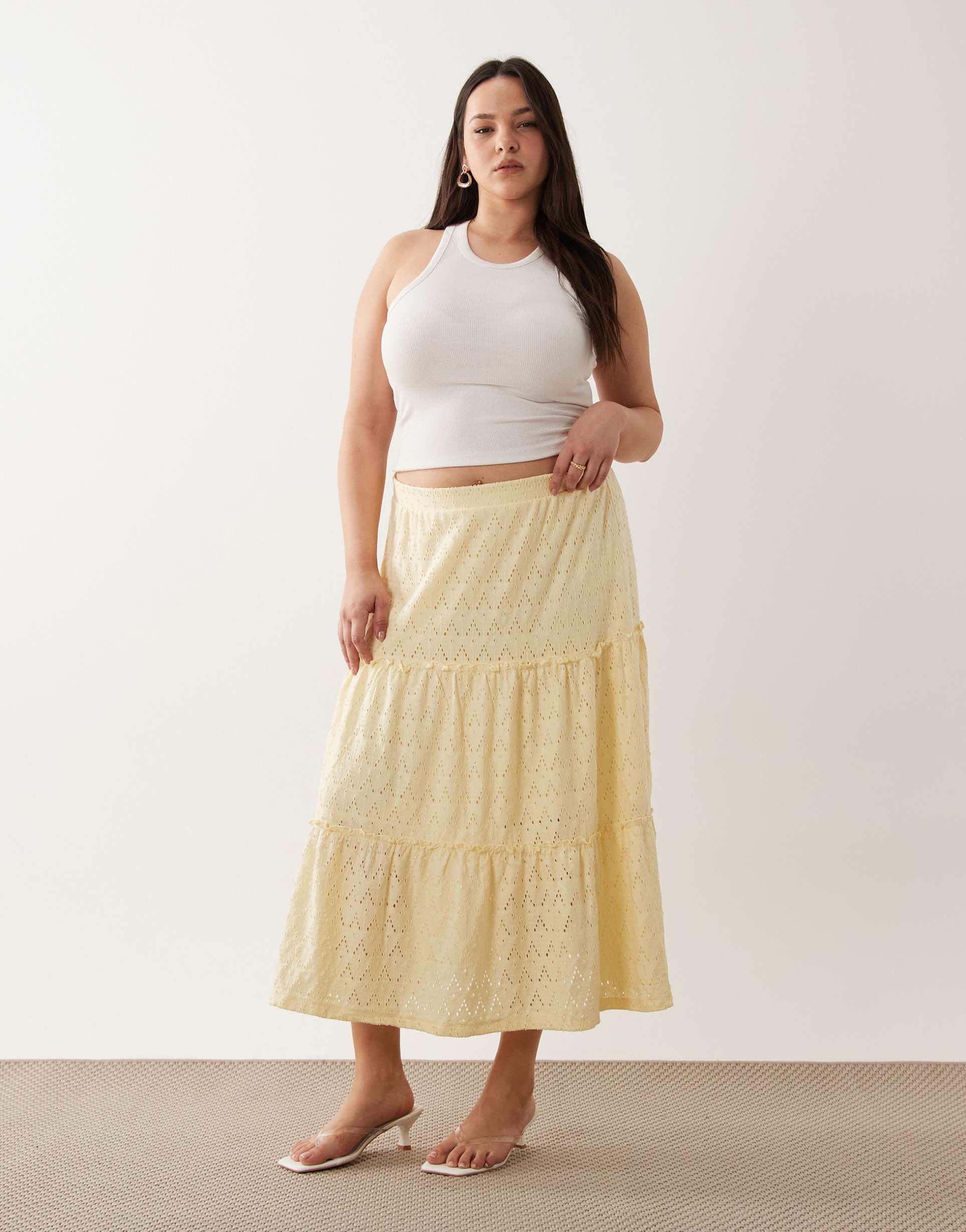 vila curve tiered pointelle midi skirt in pastel yellow