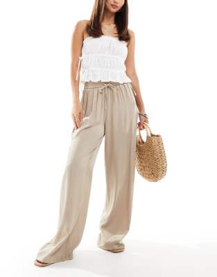 Vila Curve Weighted Plisse Satin Feel Wide Leg Pants In Beige-neutral