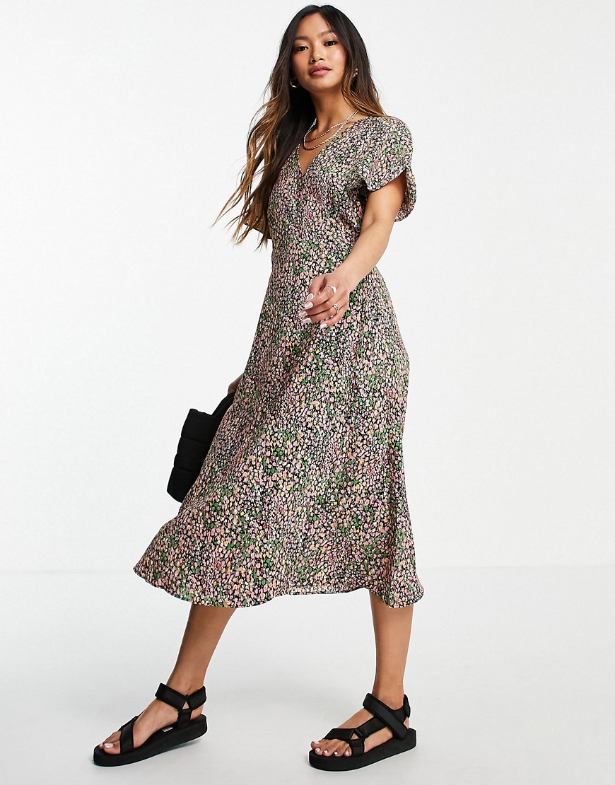 Vila dress with short sleeve in ditsy floral-Multi