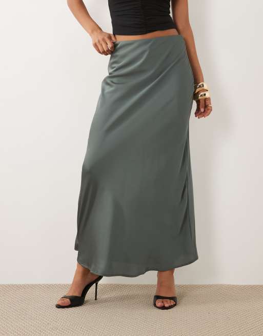 Vila - falda maxi satinada verde bálsamo, 2 de 5