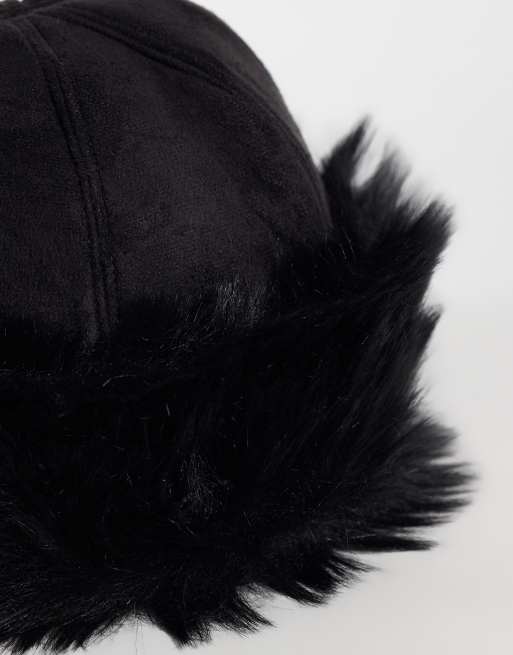 Vila faux suede hat with faux fur trim in balck , 2 of 3