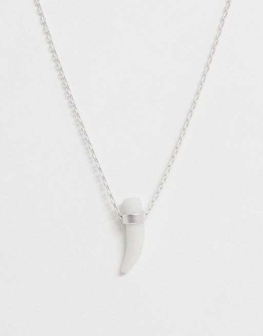 Vila faux tooth necklace