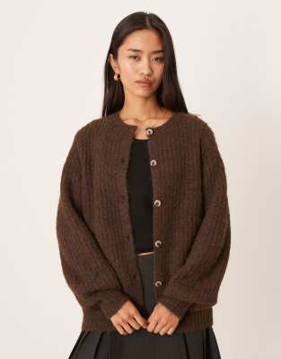 VILA - Flauschige, strukturierte Strickjacke in Schokobraun-Brown