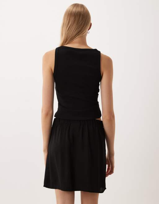 Vila flippy hem mini skirt in black, 5 of 5