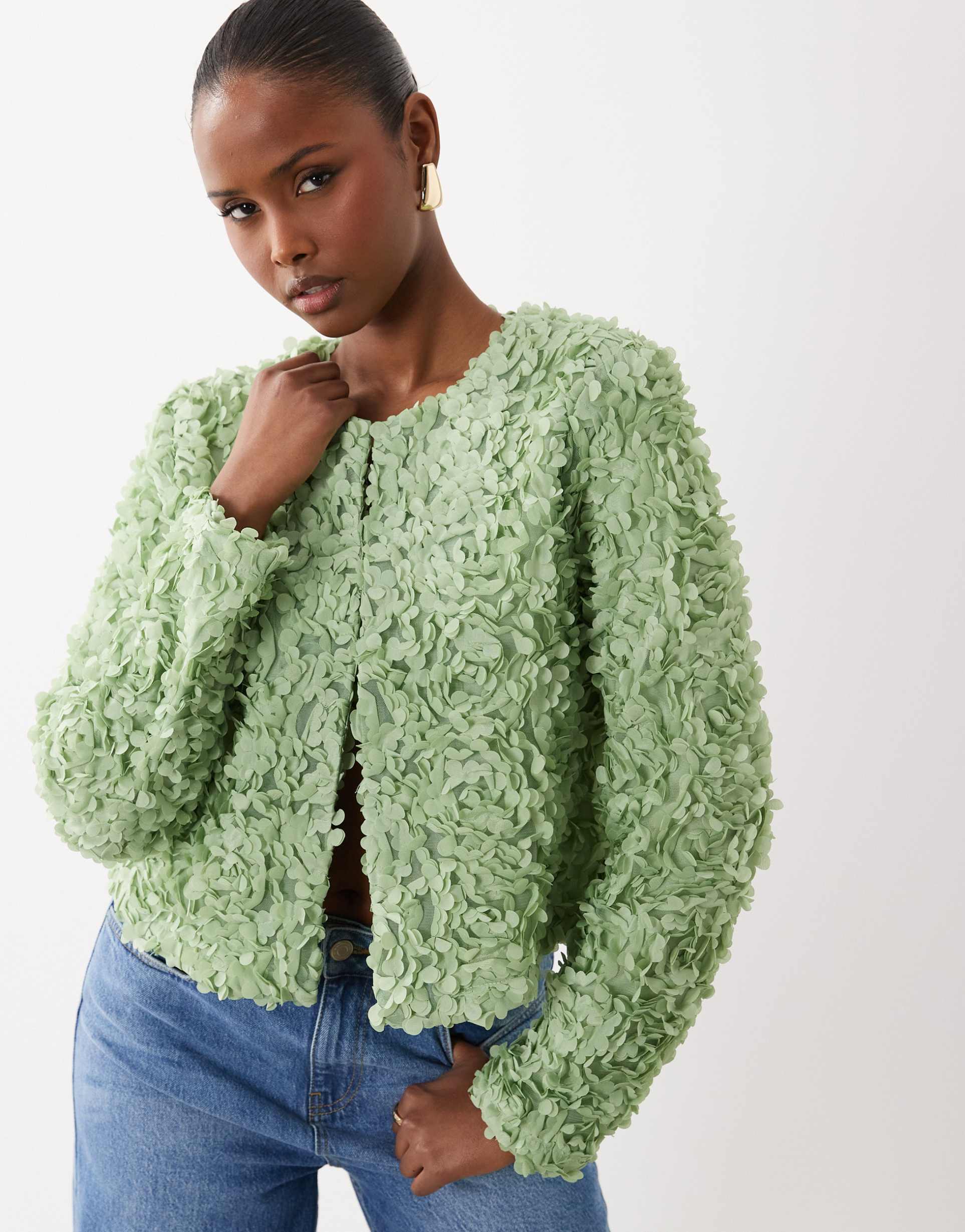 vila floral jacquard clasp front top in smoke green