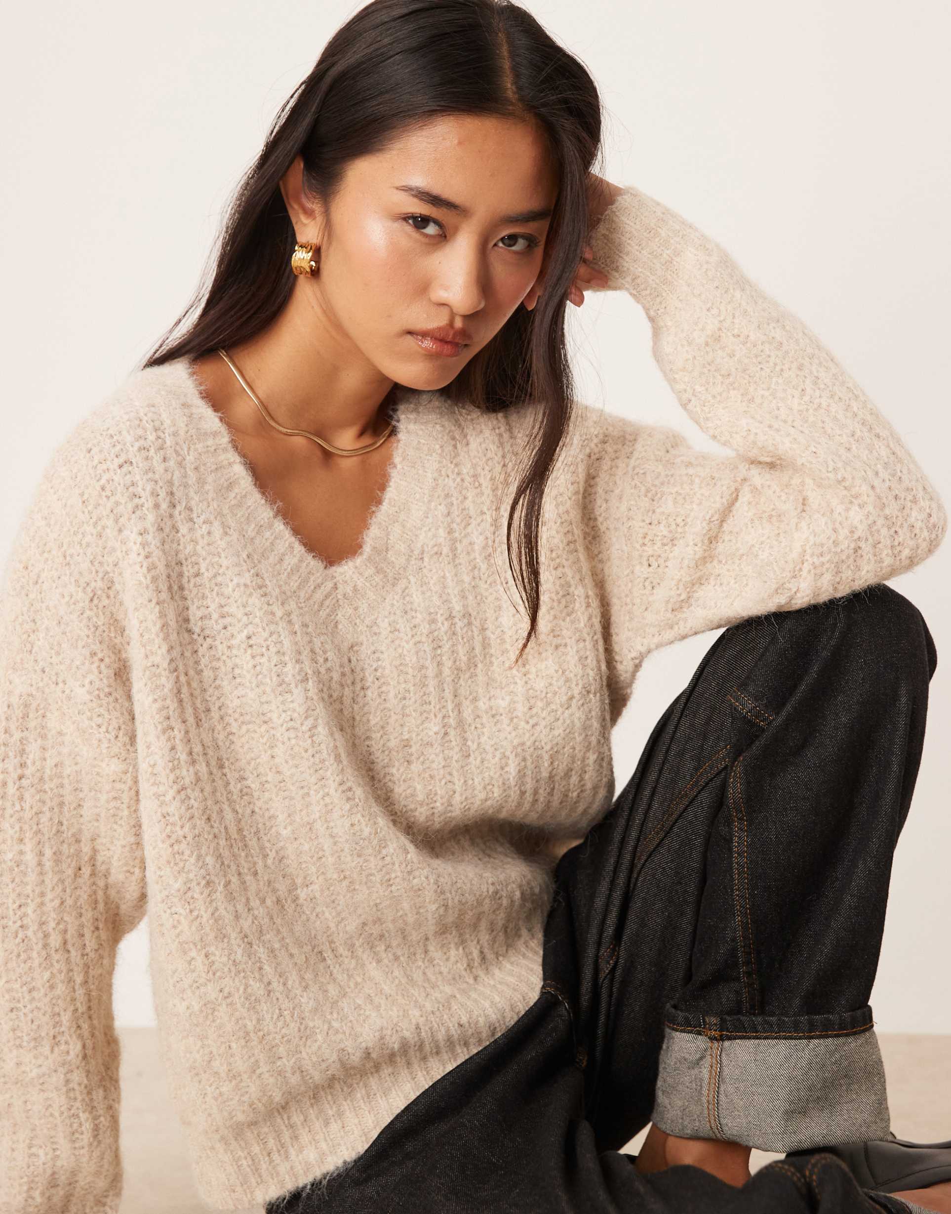 vila fluffy knit v neck oversized sweater in cream