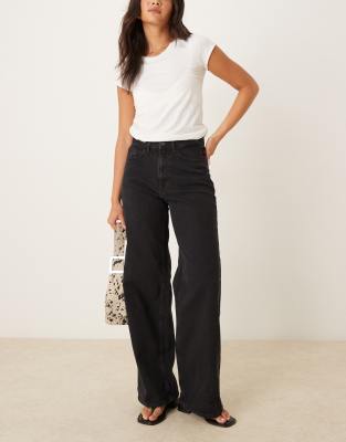 Vila - Freya - Jeans in Schwarz mit hohem Bund und weitem Bein