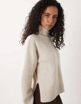 Vila Funnel Neck Knit Sweater In Neutral