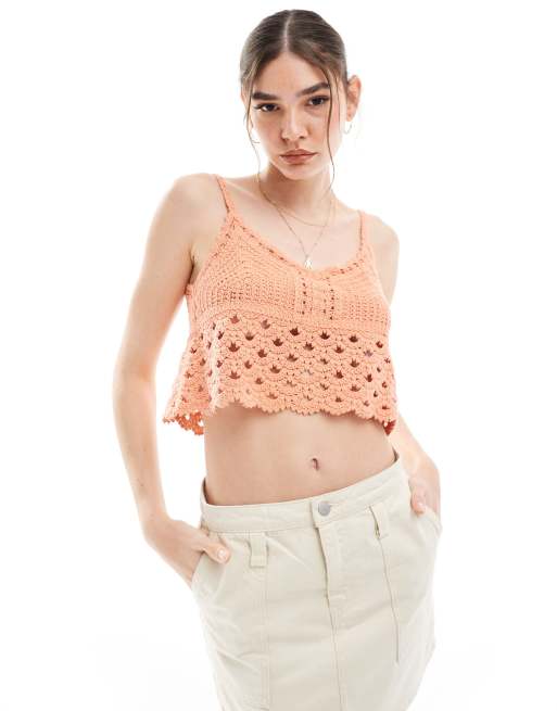 Vila - Gehaakte cami crop top in abrikoos