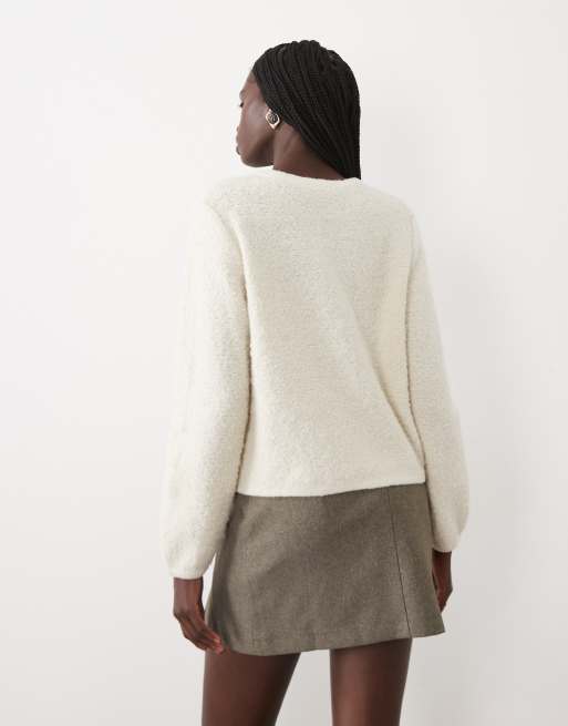 Vila gilet en maille épaisse avec détail de boutons en boucle crème, 4 de 4