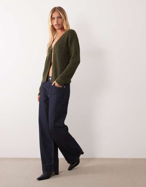 Vila gold fastening soft rib knitted jumper in dark green, 2 of 4