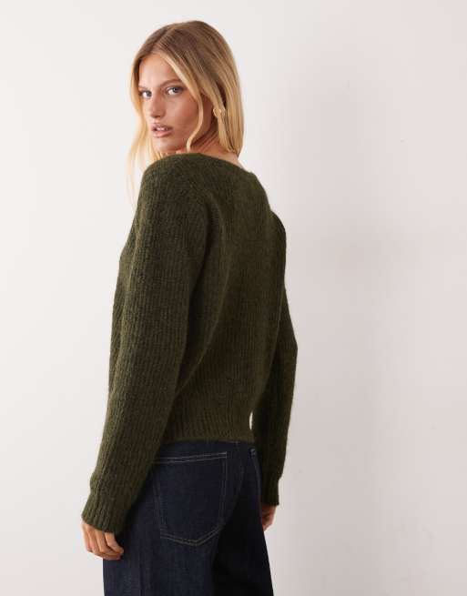 Vila gold fastening soft rib knitted jumper in dark green, 4 of 4