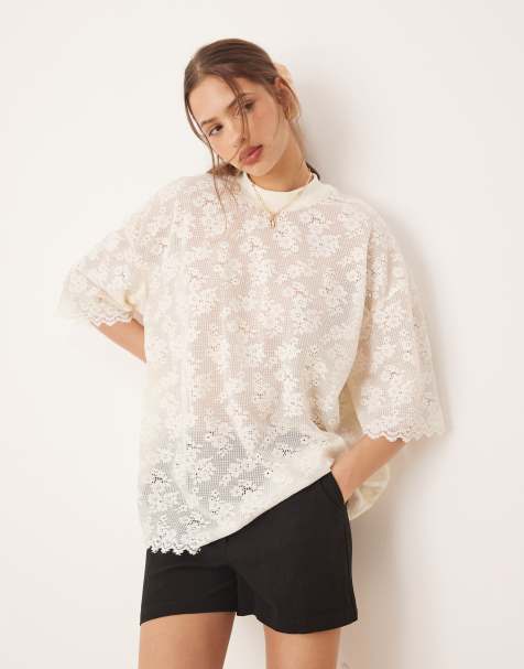 VILA – Gräddvit, oversize t-shirt av spets i boyfriend-modell - view 1