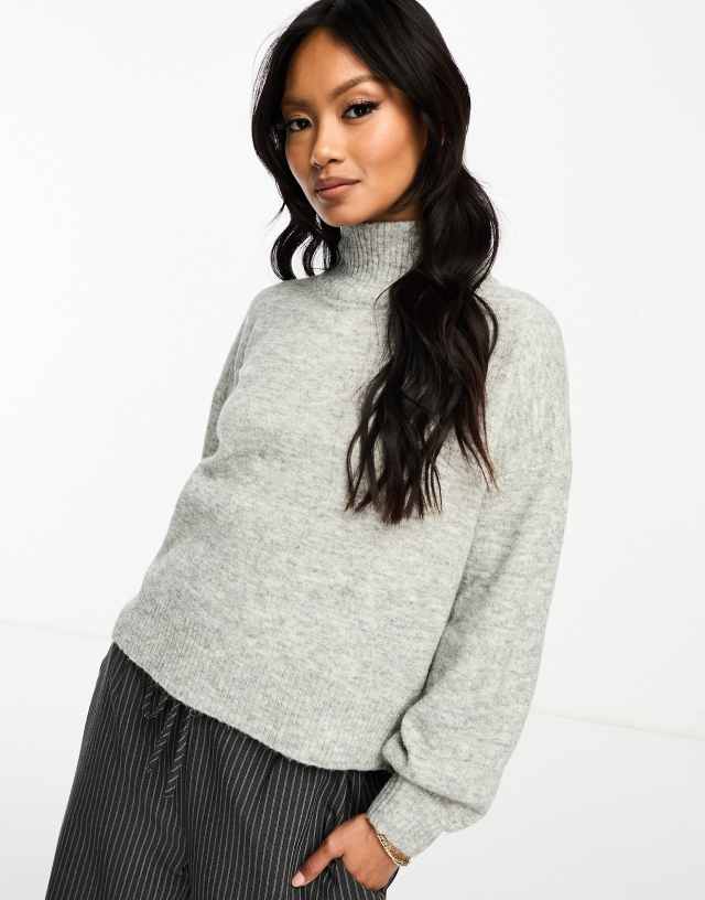 Vila - high neck jumper in light grey melange