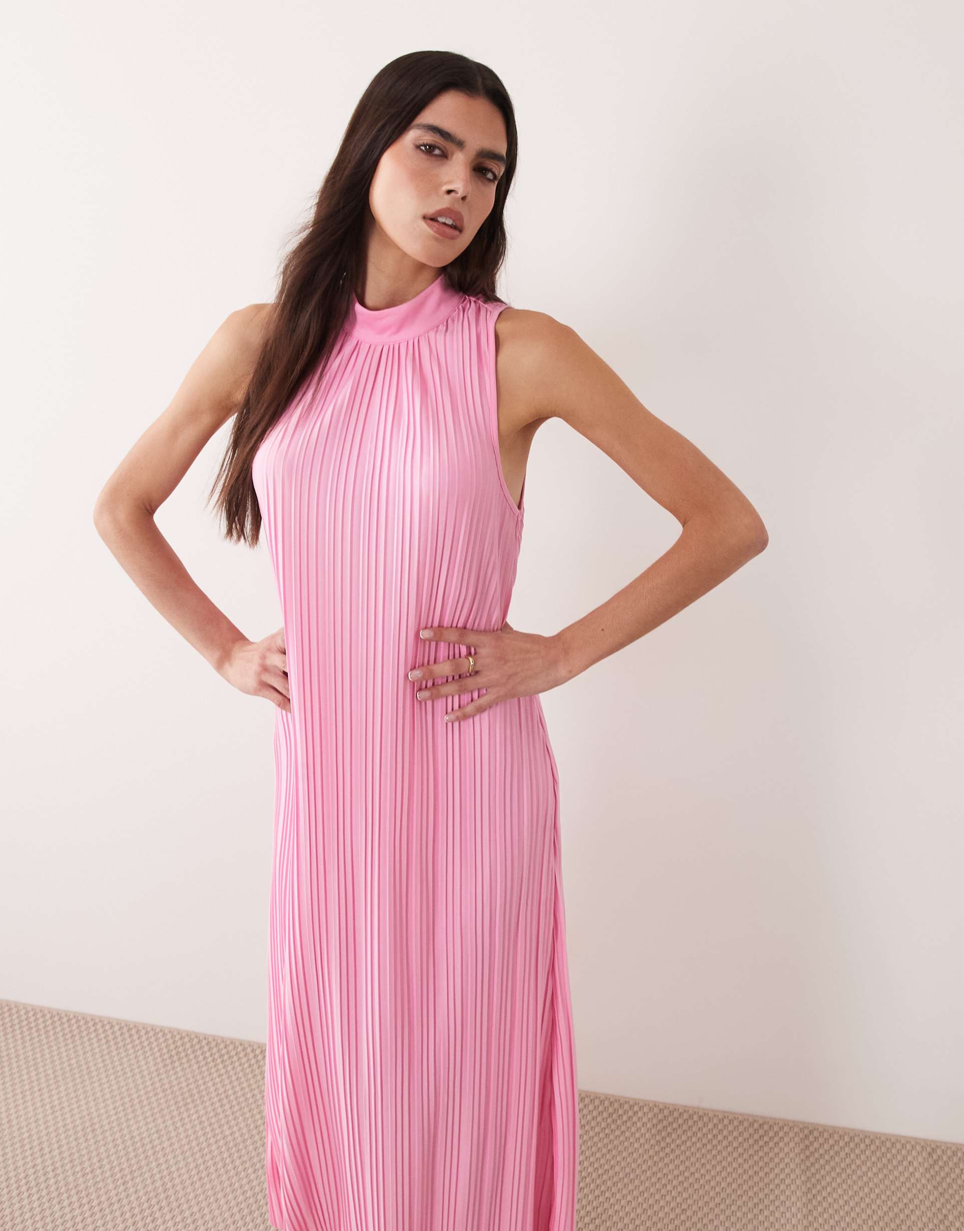 vila high neck plisse maxi dress in light pink